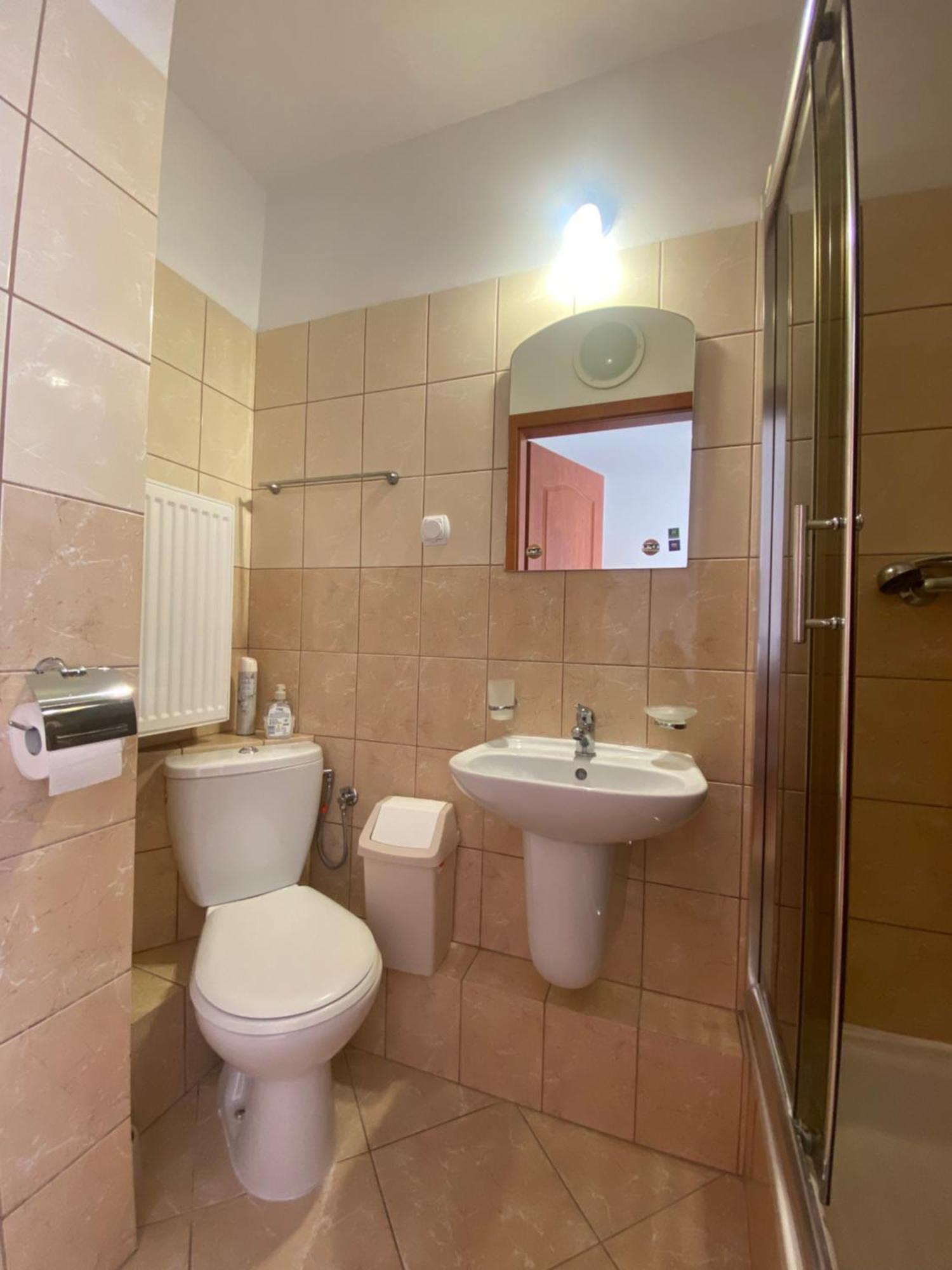 Zolta Chata Guest house *